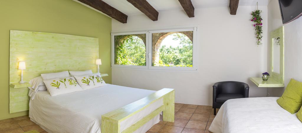 El Cau Del Papibou - Adults Only Hotel Peratallada Szoba fotó